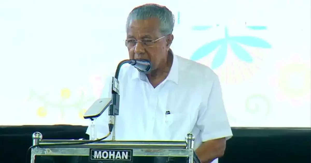 'ഇതിന് വേറെ അജണ്ട ഇല്ല, വികസന സദസ്സിനോട് മുഖം തിരിച്ച് നിൽക്കുന്നത് ശരിയായ സമീപനം ആണോ?'; പ്രതിപക്ഷത്തോട് ചോദ്യം ഉന്നയിച്ച് മുഖ്യമന്ത്രി