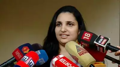 സൈബർ ആക്രമണത്തിൽ അടിയന്തര ഇടപെടൽ വേണം; മുഖ്യമന്ത്രിക്ക് പരാതി നൽകി റിനി ആൻ ജോർജ്