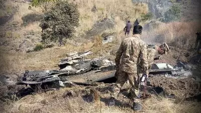 സ്വന്തം മണ്ണിൽ വ്യോമാക്രമണം നടത്തി പാകിസ്ഥാൻ; കുട്ടികളടക്കം 30 പേർ കൊല്ലപ്പെട്ടു