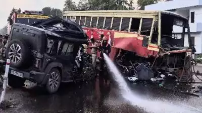 ഓച്ചിറയിൽ കെഎസ്ആർടിസിയും ഥാറും കൂട്ടിയിടിച്ച് അപകടം; മൂന്ന് പേർക്ക് ദാരുണാന്ത്യം, നിരവധി പേർക്ക് പരിക്ക്