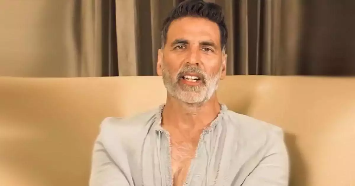 'വീഡിയോ ഗെയിം കളിക്കുന്നതിനിടെ ഒരാൾ എന്റെ മകളോട് നഗ്നചിത്രങ്ങൾ ആവശ്യപ്പെട്ടു, ഇതും സൈബർ കുറ്റകൃത്യത്തിന്റെ ഭാഗമാണ്'; സ്കൂളുകളിൽ സൈബർ പീരിയഡ് വേണമെന്ന് അക്ഷയ് കുമാർ