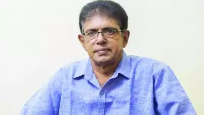 'എല്ലാത്തിനും ഒരു പരിധിയുണ്ട്, മലയാളികളുടെ ആദരം സഹിച്ച് മടുത്തു'; പൊതുവേദിയില്‍ നിന്ന് എന്നേക്കുമായി പിന്‍വാങ്ങിയെന്ന് ബാലചന്ദ്രന്‍ ചുള്ളിക്കാട്