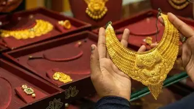 ലക്ഷം തൊടാൻ പൊന്ന്; സ്വർണവില സർവകാല റെക്കോഡിലെത്തി, ഒറ്റയടിക്ക് വർധിച്ചത് 2400 രൂപ