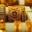 എന്റെ പൊന്നെ....!!! പിടിവിട്ട് സ്വർണവില; പവന് 1,10,400 രൂപ