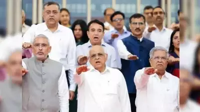 ഗുജറാത്ത് മന്ത്രിസഭയിൽ കൂട്ടരാജി; മുഖ്യമന്ത്രി ഒഴികെ മുഴുവൻ മന്ത്രിമാരും രാജിവെച്ചു