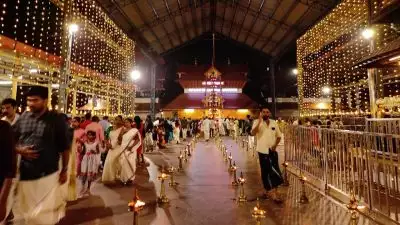 ഗുരുവായൂർ ക്ഷേത്രത്തിൽ ദർശന സമയം കൂട്ടി; പുതിയ സമയക്രമം നാളെ മുതൽ പ്രാബല്യത്തിൽ