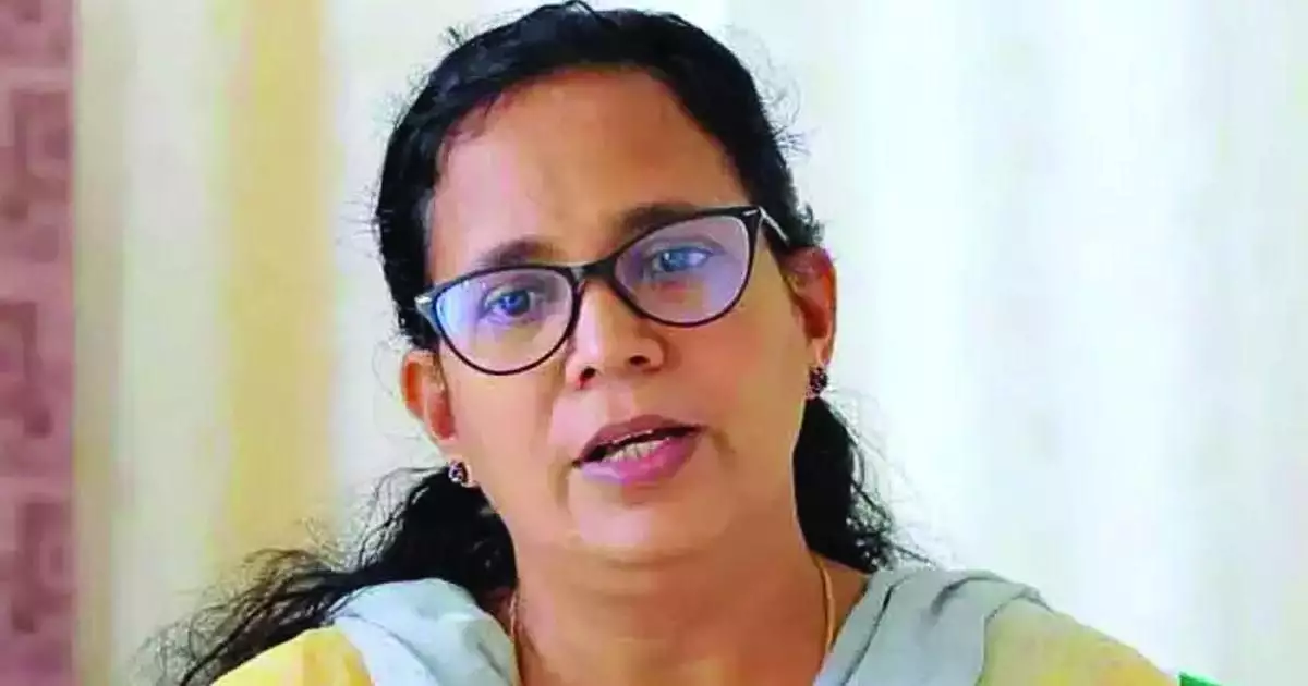 'ജയില് ആസ്ഥാനത്ത് നിന്ന് കത്തയച്ചത് അസാധാരണ നടപടി’; ടിപി ചന്ദ്രശേഖരൻ വധക്കേസ് പ്രതികള്ക്കായുള്ള സർക്കാർ നീക്കത്തിനെതിരെ കെകെ രമ