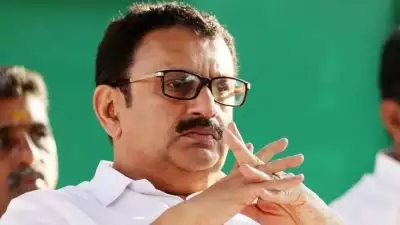 'മുകേഷ് കേസിലെ സ്ത്രീക്കും മാനമുണ്ട്, എല്ലാ സ്ത്രീകള്‍ക്കും മാനമുണ്ട്'; ഞങ്ങളെ ഉപദേശിക്കാന്‍ വരുന്നവര്‍ അതുകൂടി ഓര്‍ക്കണമെന്ന് കെ മുരളീധരന്‍