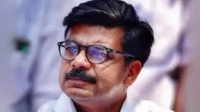 'കരിമണൽ കമ്പനിയിൽ നിന്ന് മുഖ്യമന്ത്രിയുടെ മകൾ പണം വാങ്ങി, രേഖകളുണ്ട്'; മാസപ്പടിക്കേസിൽ മാത്യു കുഴൽനാടൻ