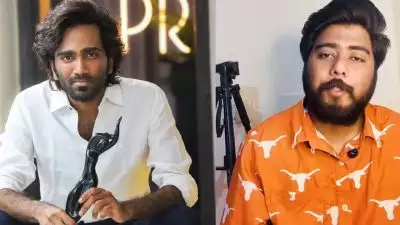 അന്ന് എന്റെ ഒപ്പം സ്‌ക്രിപ്റ്റുമായി കാറില്‍ യാത്ര ചെയ്തയാള്‍ ഇന്ന് ഹിറ്റ്‌മേക്കര്‍..; പ്രദീപ് രംഗനാഥനെ കുറിച്ച് മലയാളി ഊബര്‍ ഡ്രൈവര്‍