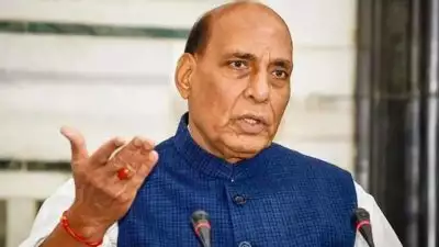 അസ്ഥിരതയുടെ വക്കിലായ പാകിസ്ഥാന്റെ ഭാവി എന്താകുമെന്ന് ദൈവത്തിന് മാത്രമേ അറിയൂ: രാജ്നാഥ് സിം​ഗ്