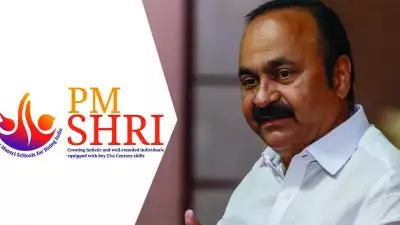 സിപിഐയുടെ എതിർപ്പ് മറികടന്ന് പിഎം ശ്രീയിൽ ഒപ്പുവെച്ച സർക്കാർ നടപടി; 'സിപിഐയേക്കാൾ വലുതാണ് സിപിഎമ്മിന് ബിജെപി' എന്ന് തെളിയിച്ചുവെന്ന് വി ഡി സതീശൻ