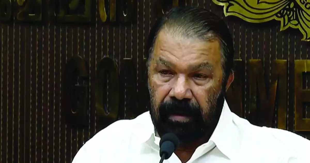'ചട്ടങ്ങൾ രൂപീകരിക്കാൻ കടുത്ത സമ്മർദ്ദം ഉണ്ടായി, കോഡ് അതേപടി നടപ്പാക്കില്ല'; യൂണിയനുകളോട് ആലോചിച്ച ശേഷം മാത്രം നടപടിയെന്ന് മന്ത്രി വി ശിവൻകുട്ടി