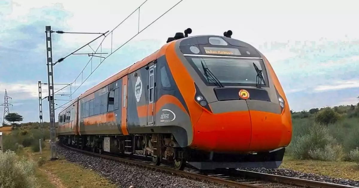 കേരളത്തിന് പുതിയ വന്ദേ ഭാരത്; നവംബർ പകുതിയോടെ സർവീസ് തുടങ്ങും, പുതിയ ട്രെയിൻ എറണാകുളം-ബെംഗളൂരു റൂട്ടിൽ