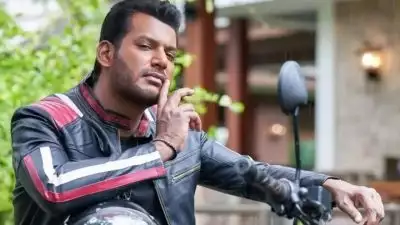 എനിക്ക് അവാർഡ് ലഭിച്ചാൽ ഞാനത് ചവറ്റുകുട്ടയിൽ എറിയും, ഗോൾഡ് മെഡൽ ആണെങ്കിൽ വിറ്റ് കാശാക്കും; എനിക്ക് കിട്ടാത്തതുകൊണ്ടല്ല : വിശാൽ