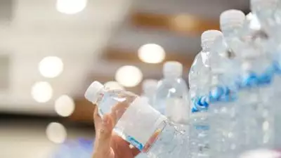 കുപ്പിവെള്ളത്തിന്റെ അടപ്പിനും അർത്ഥങ്ങളുണ്ട് ! വാങ്ങുമ്പോൾ ഇവയും ശ്രദ്ധിക്കണം..