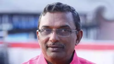 'ദ്വാരപാലക ശിൽപ്പങ്ങളിലെ സ്വർണം കടത്തിയത് പത്മകുമാറിൻ്റെ അറിവോടെ'; ശബരിമല സ്വർണകൊള്ളയിൽ എ പത്മകുമാറിനെ വീണ്ടും പ്രതിചേർത്തു