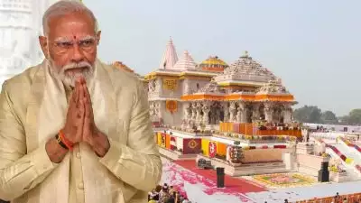 പ്രധാനമന്ത്രി അയോധ്യയില്‍, ഇന്ന് കൊടി ഉയര്‍ത്തല്‍ ചടങ്ങ്; മേഖലയില്‍ അതീവ ജാഗ്രതാ നിര്‍ദേശം