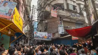 ബംഗ്ലാദേശില്‍ ഭൂചലനം; പത്ത് പേര്‍ മരിച്ചു, നൂറിലേറെ പേര്‍ക്ക് പരിക്ക്