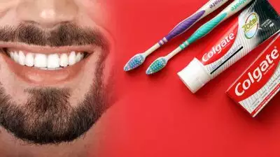 'ഇന്ത്യക്കാർ പല്ല് തേക്കുന്നില്ല'; ടൂത്ത് പേസ്റ്റ് വിൽപന കുറഞ്ഞതിൽ വിചിത്ര വാദവുമായി കോൾഗേറ്റ്