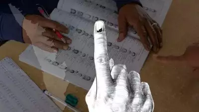 തദ്ദേശ തിരഞ്ഞെടുപ്പ്: വോട്ടെടുപ്പ് രണ്ട് ഘട്ടങ്ങളിലായി, ഡിസംബർ 9,11 തിയതികളിൽ പോളിംഗ്, വോട്ടെണ്ണൽ 13 ന്