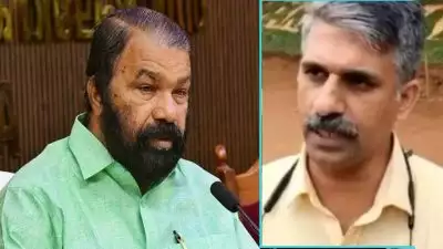 ഗണഗീത വിവാദം: സ്‌കൂളിനെതിരേ നടപടിയുണ്ടാകുമെന്ന് പറഞ്ഞാല്‍ ഭയപ്പെടില്ലെന്ന് പ്രിന്‍സിപ്പാള്‍; അന്വേഷണം പ്രഖ്യാപിച്ച വിദ്യാഭ്യാസ മന്ത്രിയുടെ നടപടി അപലപനീയം