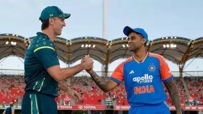 IND vs AUS: ടോസ് ഭാ​ഗ്യം കൈവിട്ട് സൂര്യകുമാർ, വെടിക്കെട്ട് ബാറ്ററെ കളത്തിലിറക്കി ഓസീസ്