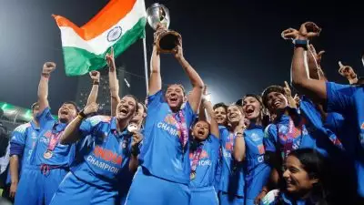 വനിതാ ടീമിന് വമ്പൻ പാരിതോഷികം പ്രഖ്യാപിച്ച് ബിസിസിഐ, ഐസിസിയ്ക്കും മേലെ!