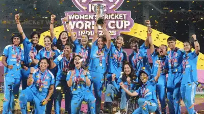 INDIA CHAMPIONS: അടയാളപ്പെടുത്തുക കാലമേ ഇത് ഘടികാരങ്ങൾ നിലയ്ക്കുന്ന സമയം; ആദ്യ ലോകകപ്പ് കിരീടം സ്വന്തമാക്കി ഇന്ത്യൻ വനിതകൾ