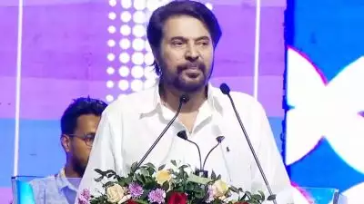 വിശക്കുന്ന വയറിന് മുന്നില്‍ വികസത്തിന് വിലയില്ല.. അതിദാരിദ്ര്യത്തില്‍ നിന്ന് മാത്രമേ കേരളം മുക്തമായിട്ടുള്ളൂ, ദാരിദ്ര്യം ഇനിയും ബാക്കിയാണ്: മമ്മൂട്ടി