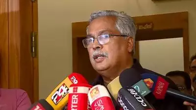 'ഇനിയും അനീഷ് ജോർജുമാരെ കൊലയ്ക്ക് കൊടുക്കരുത്, SIR സമയ പരിധി അടിയന്തിരമായി നീട്ടിവെക്കണം'; ബിനോയ് വിശ്വം