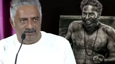 ദേശീയ അവാര്‍ഡ് മമ്മൂട്ടിയെ അര്‍ഹിക്കുന്നില്ല, ഫയല്‍സിനും പൈല്‍സിനുമാണ് അവിടെ പുരസ്‌കാരം; പരിഹസിച്ച് പ്രകാശ് രാജ്