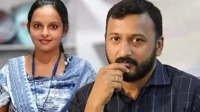 ഭര്‍ത്താവ് ഉണ്ടായിട്ടും കാമുകനോടൊപ്പം പോയ സ്ത്രീയെ കൊട്ടിഘോഷിക്കുന്നത് ദുരന്തം..; രാഹുലിനെ പിന്തുണച്ച് ഡബ്ബിങ് ആര്‍ട്ടിസ്റ്റ്