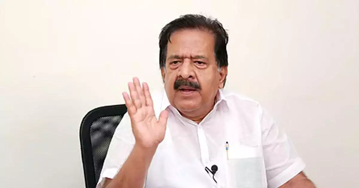 ശബരിമല സ്വർണക്കൊള്ളയിലെ വെളിപ്പെടുത്തൽ; ലഭിച്ച വിവരങ്ങള് എസ്ഐടിക്ക് മുന്നില് മൊഴിയായി നല്കുമെന്ന് രമേശ് ചെന്നിത്തല