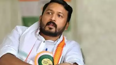 പരാതിക്കാരിക്കെതിരെ സൈബറാക്രമണത്തില്‍ കടുത്ത നടപടിയുമായി പൊലീസ്; ഓരോ ജില്ലയിലും കേസെടുക്കാന്‍ എഡിജിപി നിര്‍ദേശം; രാഹുല്‍ മാങ്കൂട്ടത്തിലിന്റെ പാലക്കാട് ഫ്‌ലാറ്റില്‍ എസ്‌ഐടി പരിശോധന