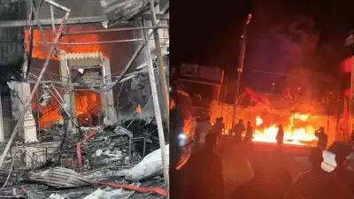 കോട്ടയ്ക്കലിൽ വ്യാപാര സ്ഥാപനത്തിൽ തീപിടിത്തം; കെട്ടിടത്തിനുള്ളിൽ കുടുങ്ങിയ രണ്ട് പേരെ രക്ഷപ്പെടുത്തി