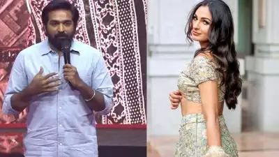 ഫ്രിഡ്ജില്‍ ആണോ നിങ്ങള്‍ ഇരിക്കുന്നത്? നാളെ എന്റെ മകനും ഈ പെണ്‍കുട്ടി ആരാണെന്ന് ചോദിക്കും: വിജയ് സേതുപതി