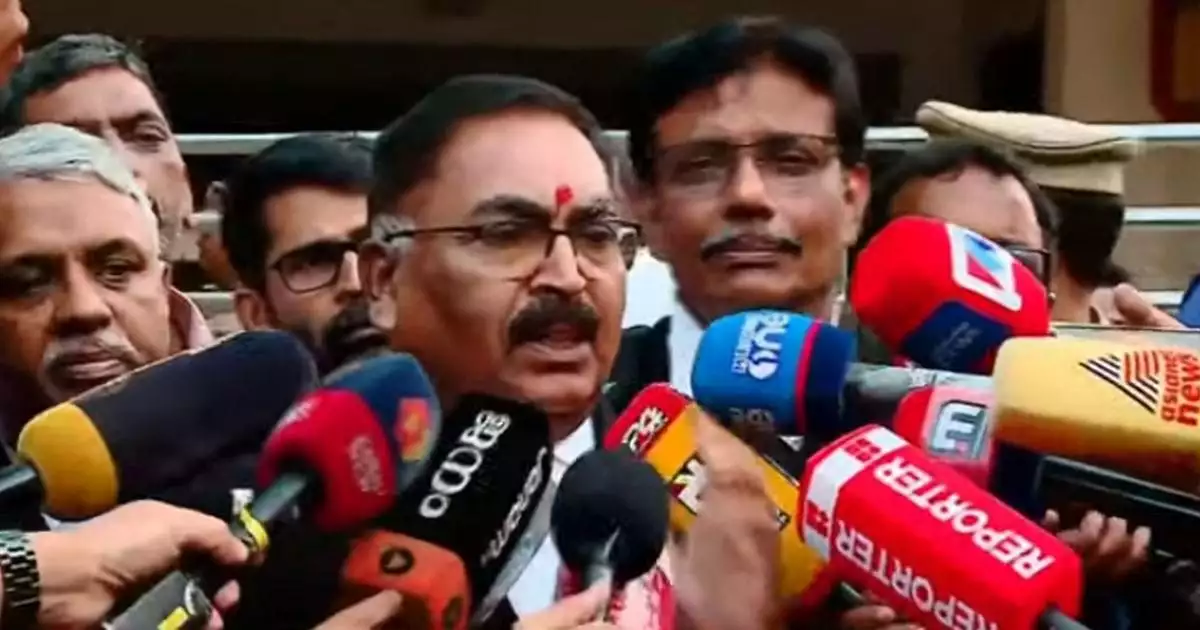 സമൂഹത്തിന് തെറ്റായ സന്ദേശം നല്കുന്ന വിധിയെന്ന് പ്രോസിക്യൂഷന്; വിചാരണ കോടതിയില്നിന്നു പരിപൂര്ണനീതി കിട്ടിയില്ല; 'കൂട്ടബലാത്സംഗത്തിന് നിയമം അനുശാസിക്കുന്ന ഏറ്റവും കുറഞ്ഞ ശിക്ഷ നല്കിയ വിധി നിരാശാജനകം'