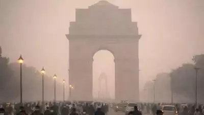 പുകമഞ്ഞിൽ മൂടി ഡൽഹി; ദൃശ്യപരിധി പൂജ്യത്തിലേക്കെത്തി, വിമാന സർവീസുകളെ ബാധിക്കും