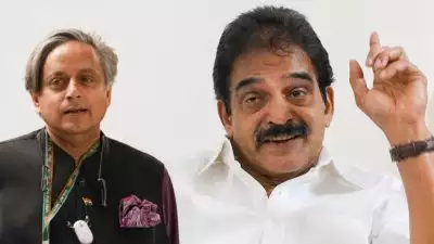 'കോൺഗ്രസിൽ അഭിപ്രായവ്യത്യാസം പറയാൻ സ്വാതന്ത്ര്യമുണ്ട്, ശശി തരൂർ സിപിഎമ്മിലായിരുന്നുവെങ്കിൽ പിണറായി വിജയന് എതിരേ ഒരക്ഷരം മിണ്ടിപ്പോയാൽ എന്തായിരിക്കും ഗതി'; കെ സി വേണുഗോപാൽ