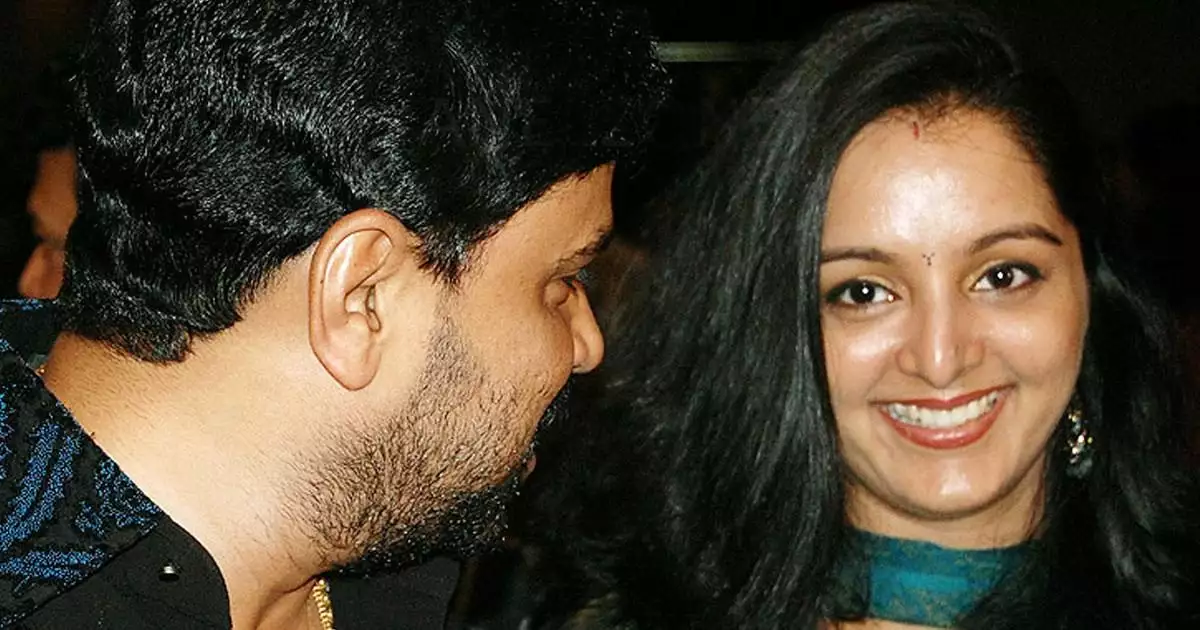 ‘കാവ്യയുമായുള്ള ബന്ധം തന്നെ ആദ്യം അറിയിച്ചത് അതിജീവിതയെന്ന് ദിലീപ് സംശയിച്ചിരുന്നു’; മഞ്ജു വാര്യരുടെ മൊഴി കേസില് നിര്ണായകമാകും