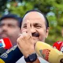 'തിരഞ്ഞെടുപ്പുകൾ ജനാധിപത്യത്തിൻ്റെ ഉത്സവം, ജനത്തിൻ്റെ കയ്യിലുള്ള ഏറ്റവും വലിയ ആയുധം വോട്ടാണ്'; എല്ലാവരും സമ്മതിദാന അവകാശം വിനിയോഗിക്കണമെന്ന് വി ഡി സതീശൻ