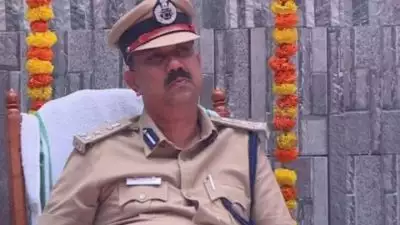 അഴിമതിക്കേസ്; ജയിൽ ഡിഐജി വിനോദ് കുമാറിന് സസ്പെൻഷൻ