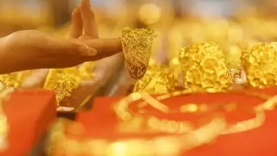 താഴത്തില്ലെടാ... പവന്‍ വില ഒന്നേകാല്‍ ലക്ഷത്തിലേക്ക്! ഇന്നും സ്വർണവില കുതിച്ച് തന്നെ