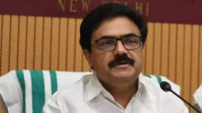 'പുറമേ നടക്കുന്ന ചർച്ചകൾക്ക് പാർട്ടിയുമായി യാതൊരു ബന്ധവുമില്ല, പാർട്ടിയെ അസ്ഥിരപ്പെടുത്താനുള്ള അജണ്ടയുടെ ഭാഗം'; മുന്നണി മാറ്റത്തിൽ പ്രതികരണവുമായി ജോസ് കെ മാണി