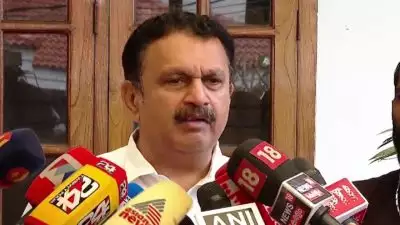 മുഖ്യമന്ത്രിയുടെ കാര്യത്തില്‍ തീരുമാനമെടുക്കാന്‍ കോണ്‍ഗ്രസിന് 4 വരെ സമയമുണ്ട്, പ്രതിപക്ഷ നേതാവിന്റെ കാര്യം ഇക്കുറി സിപിഎമ്മിന്റെ ജോലിയാണെന്ന് കെ മുരളീധരന്‍