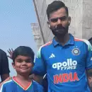 'ദേ എന്റെ ഡ്യൂപ്ലിക്കേറ്റ് ഇരിക്കുന്നു', കോഹ്ലി രോഹിത്തിനോട് പറഞ്ഞു; കുട്ടി കോഹ്ലിയുടെ വാക്കുകൾ ഏറ്റെടുത്ത് സോഷ്യൽ മീഡിയ