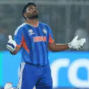 'ചേട്ടൻ സൂപ്പറാ'; സഞ്ജുവിന്റെ സംഹാരതാണ്ഡവത്തിൽ വെസ്റ്റ് ഇൻഡീസിനെ തകർത്ത് ഇന്ത്യ സെമിയിൽ