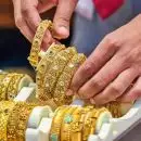 യുദ്ധഭീതിക്കിടയിലും കുത്തനെ ഇടിഞ്ഞ് സ്വർണവില; ഇനിയും കുറയും?