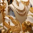 സ്വർണവിലയിൽ വൻ ഇടിവ്, ഇന്ന് മാത്രം കുറഞ്ഞത് 4,040 രൂപ; ഒരു ലക്ഷത്തിന് താഴെയെത്തുമോ?